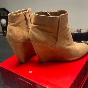 Forever 21 Heel Boots, Tan, Size 7 1/2